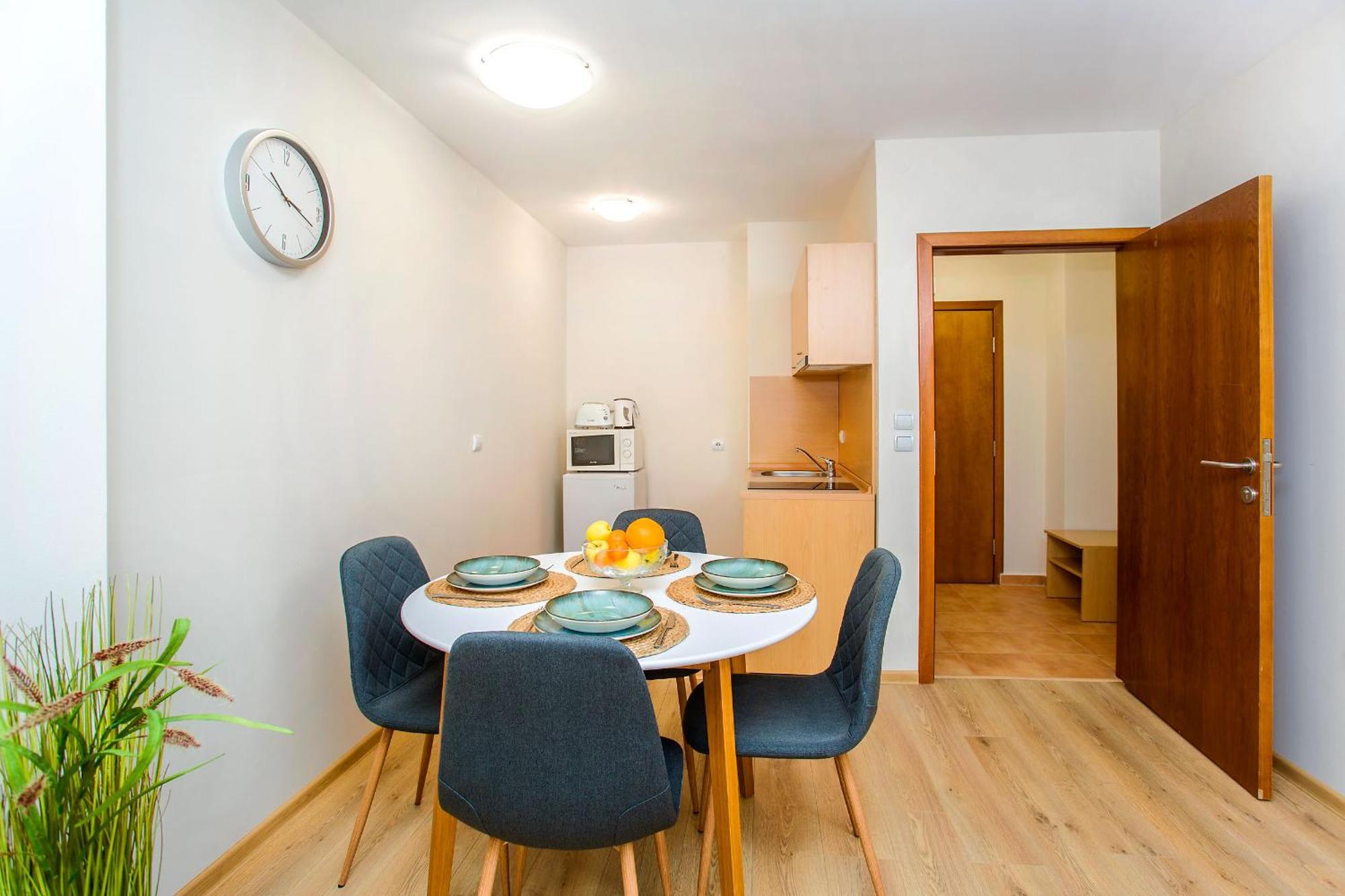 Studio - Apartments Castle Complex 2 بامبوروفو المظهر الخارجي الصورة